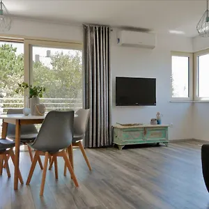  Apartment Perec