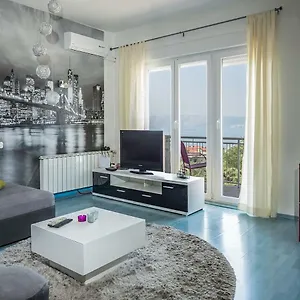  Apartment Tepavac